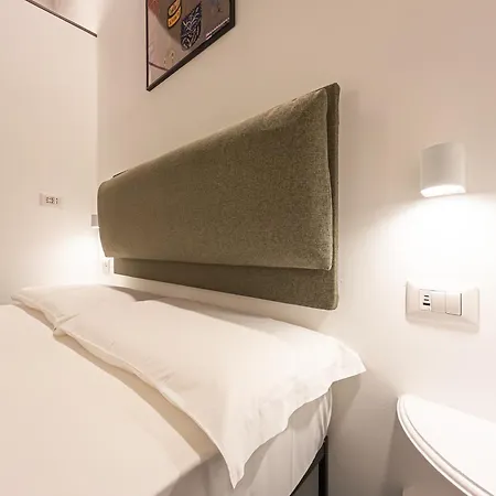 Rrrapido In Brera - Via Mercato Apartment *